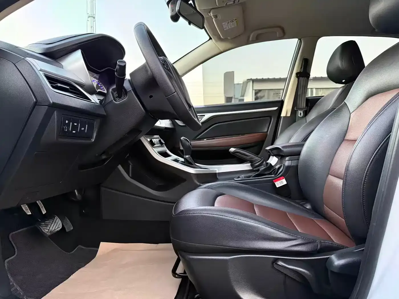 Geely Vision 1.5L Automatic Happiness Edition 2019 — фото 14
