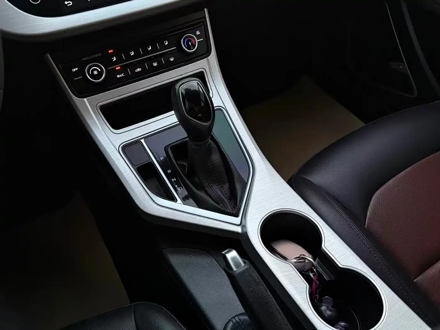 Geely Vision 1.5L Automatic Happiness Edition 2019 — фото 21