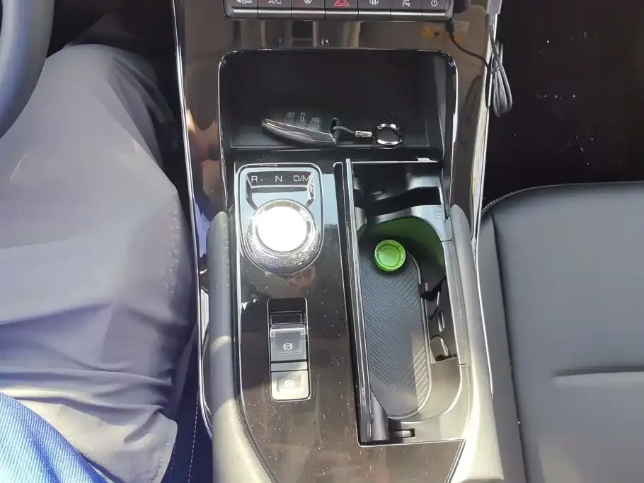 Haval H6 Model 1.5T 2WD Classic Edition 2025 — фото 16