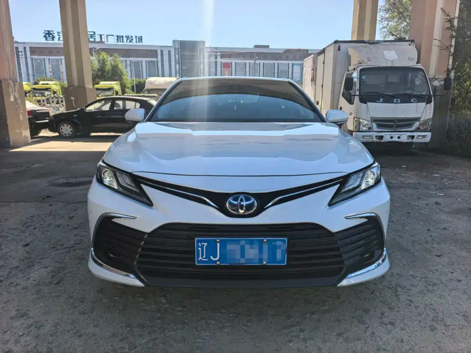 Toyota Camry Hybrid 2.5HGVP Leading Edition 2023