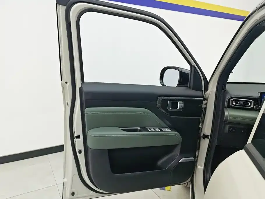 Baojun Yueye Plus 301km Flagship 2026 — фото 7