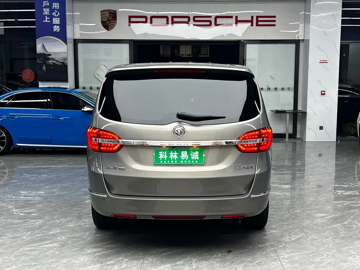 Buick GL8 28T Luxury Model China VI 2019 — фото 5