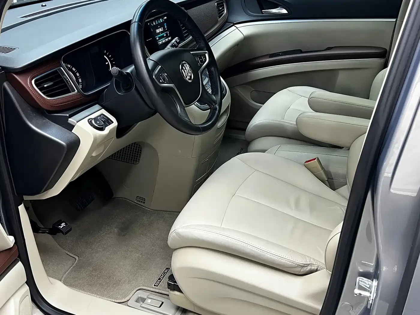Buick GL8 28T Luxury Model China VI 2019 — фото 13