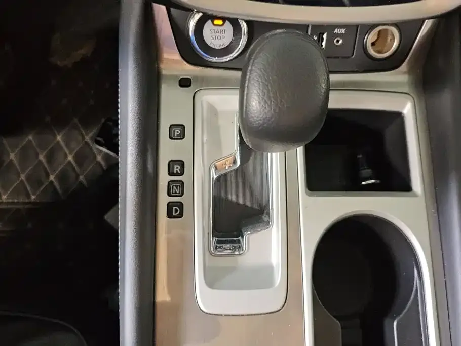 Nissan Murano 2.5L XE 2WD Elite Edition 2023 — фото 16