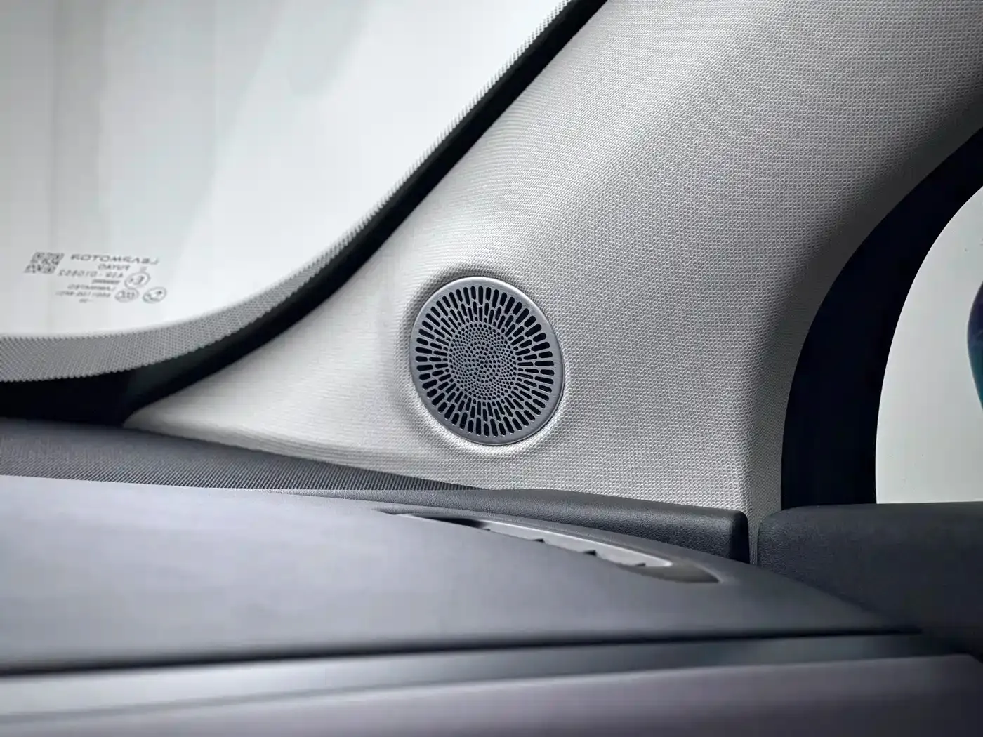 Leapmotor C16 Extended Range 200 Smart Edition 2024 — фото 11