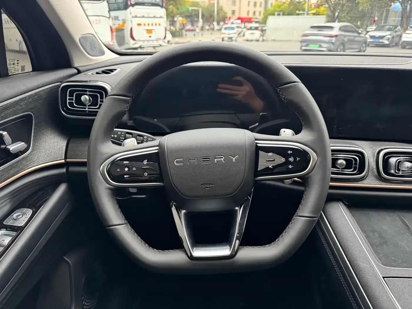 Chery Tiggo 9 2.0T DCT 2WD Leading Edition 5-seater 2023 — фото 7