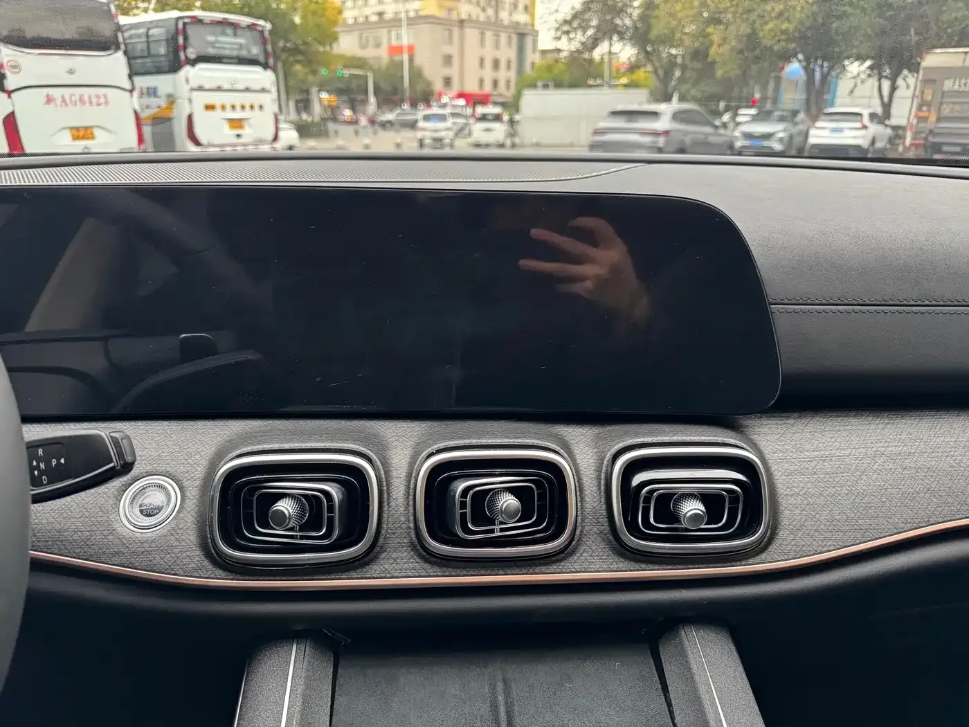 Chery Tiggo 9 2.0T DCT 2WD Leading Edition 5-seater 2023 — фото 8