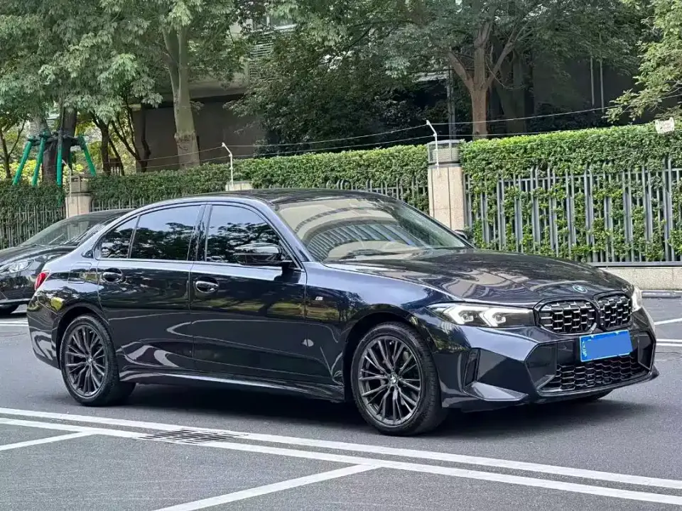 BMW 3 Series 325Li M Sport Shadowline Package 2024