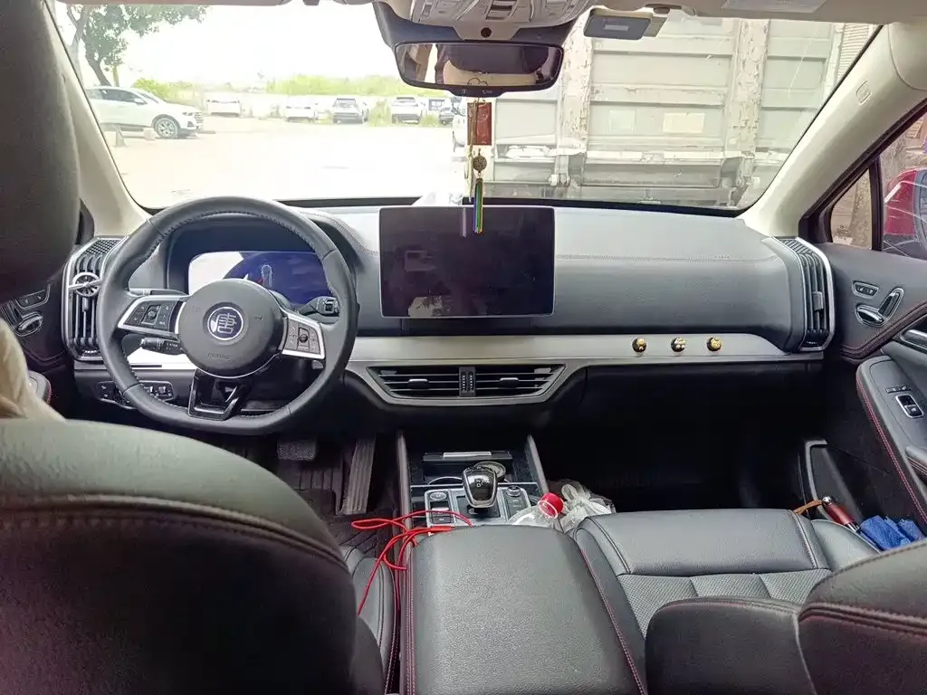 BYD Tang New Energy DM 2.0T AWD Intelligent Sharing Creation 7-seater China VI 2019 — фото 10