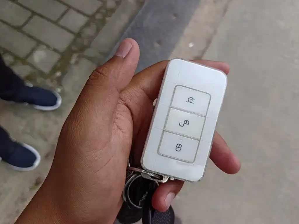 BYD Tang New Energy DM 2.0T AWD Intelligent Sharing Creation 7-seater China VI 2019 — фото 9