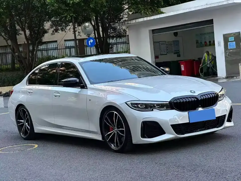 BMW 3 Series 330Li xDrive M Sport Black Night Edition 2020