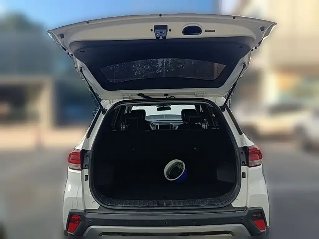 Hyundai Beijing Hyundai ix35 2.0L Automatic 2WD Zhiyong·Enjoy China V 2019 — фото 24