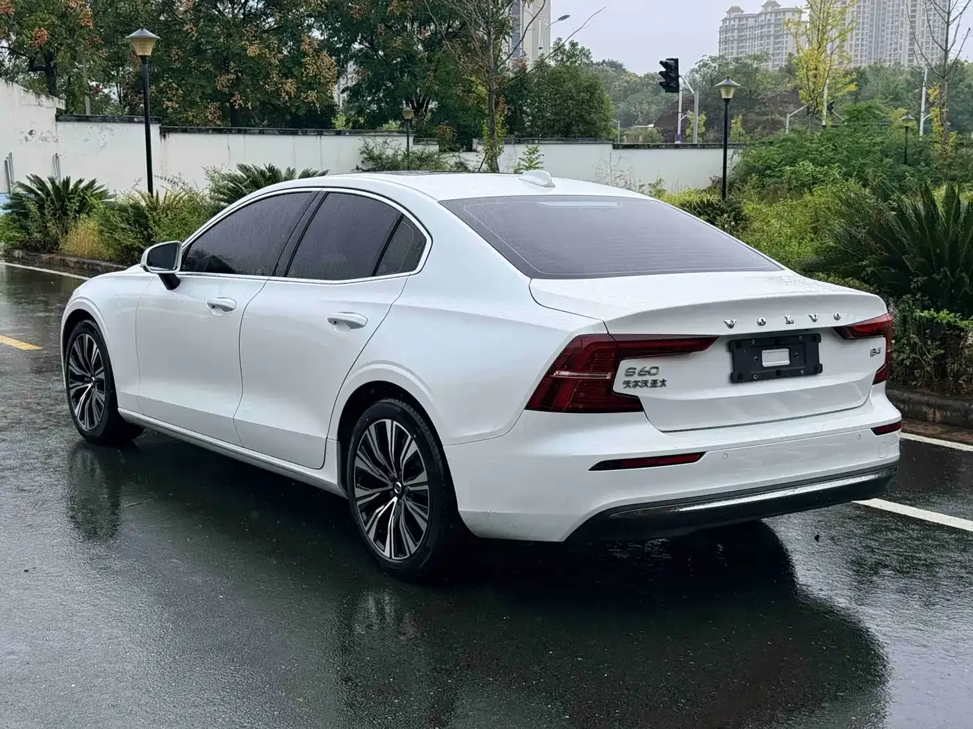 Volvo S60 B4 Inscription Luxury Edition 2024 — фото 7
