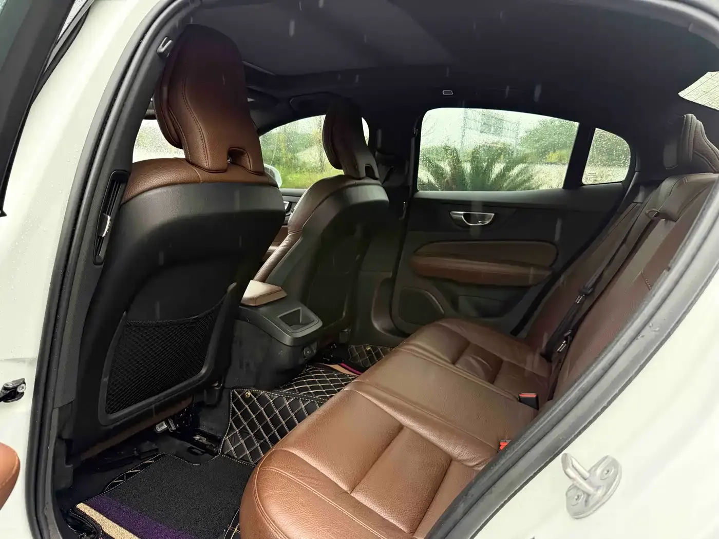 Volvo S60 B4 Inscription Luxury Edition 2024 — фото 5