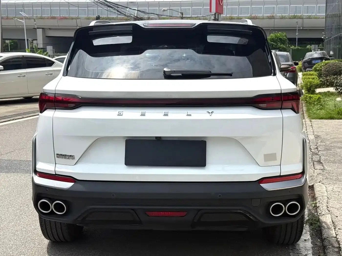 Geely Binyue Bin Yue L 1.5TD DCT Star Diamond 2024 — фото 3