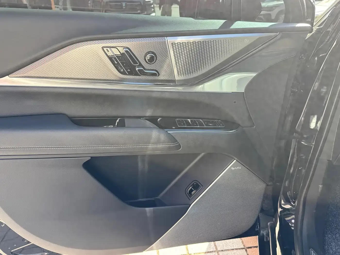 Cadillac XT5 2.0T Premium Model 2025 — фото 6