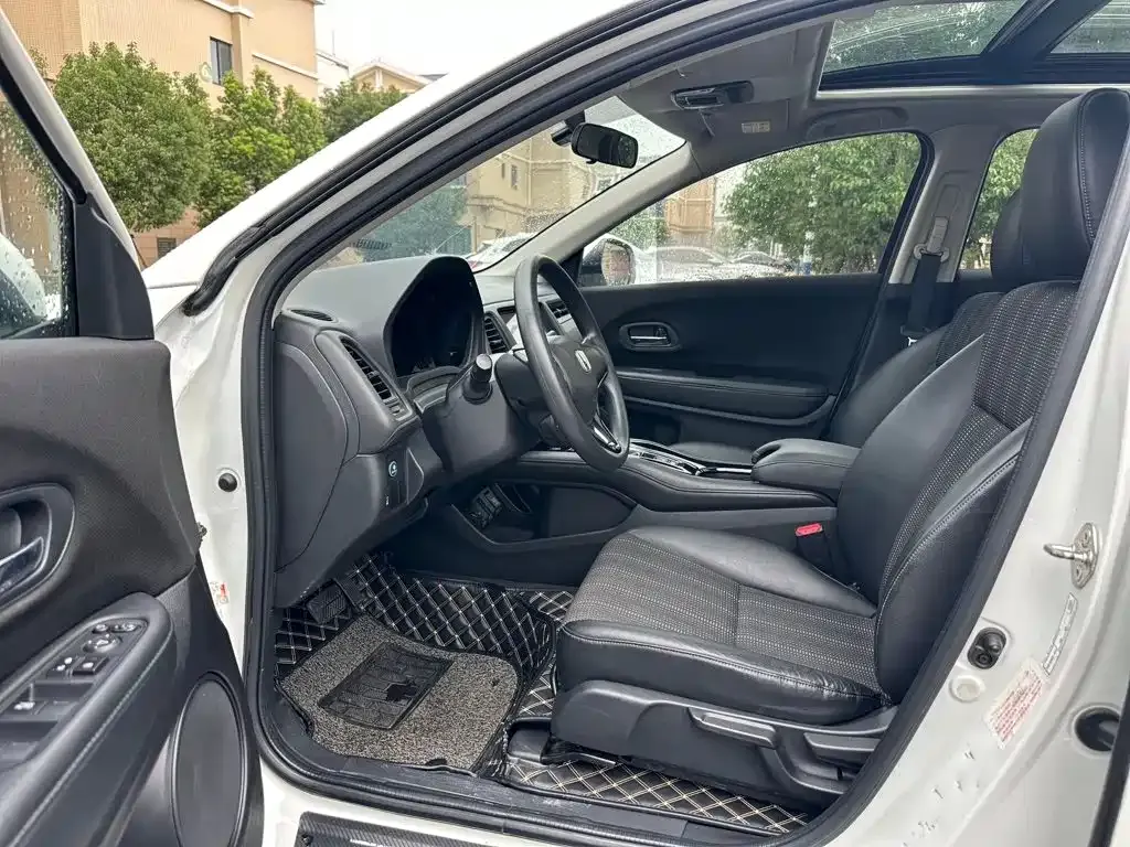 Honda Vezel 1.8L CVT 2WD Pioneer 2019 — фото 6
