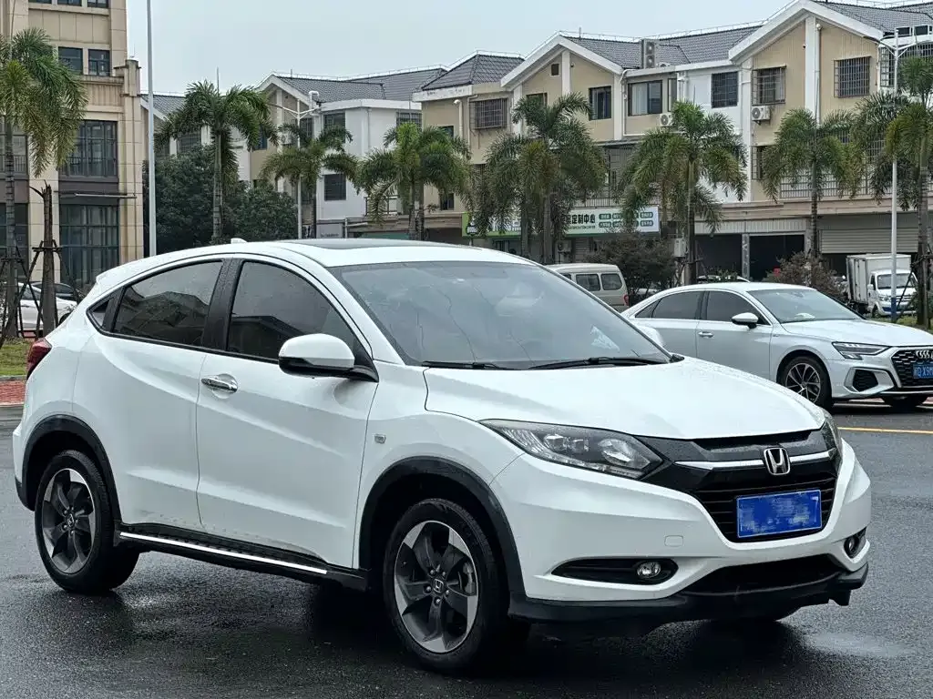 Honda Vezel 1.8L CVT 2WD Pioneer 2019 — фото 3