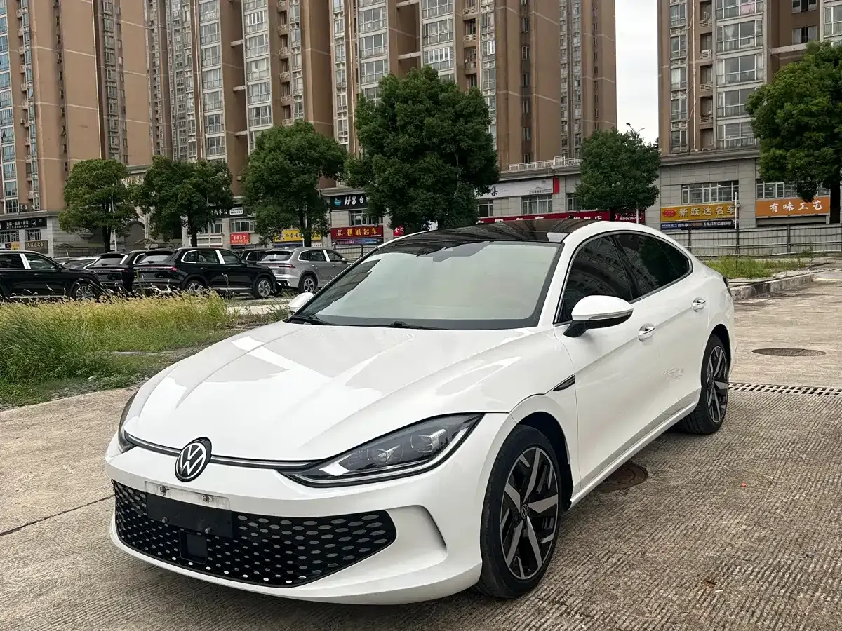 Volkswagen Lamando Lamando L 280TSI DSG Cool Edition 2023 — фото 3