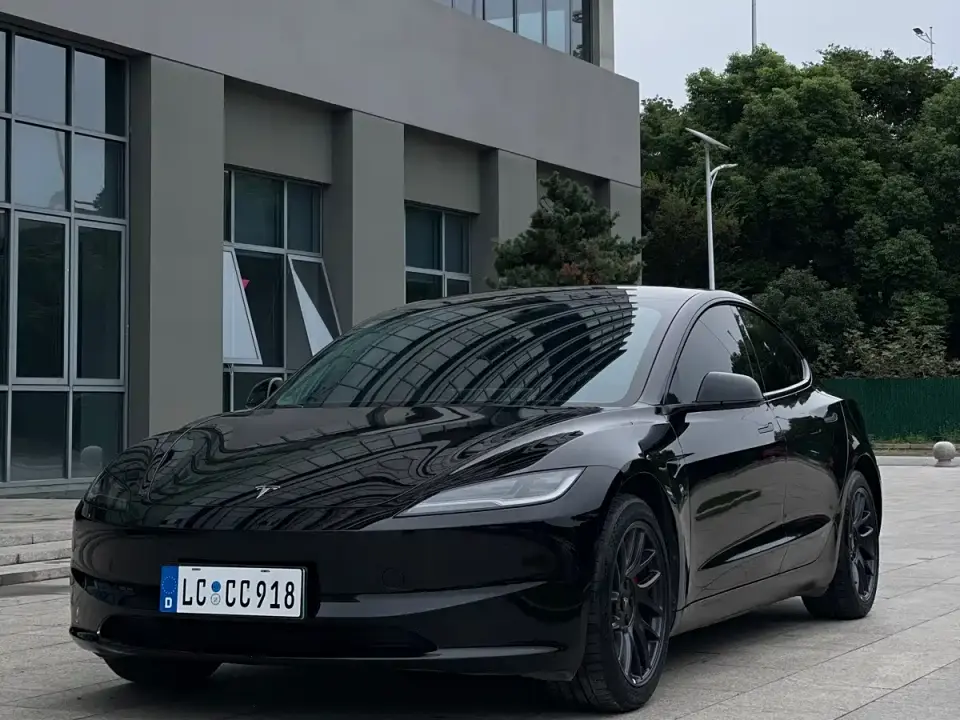 Tesla Model 3 Rear-Wheel Drive 2024