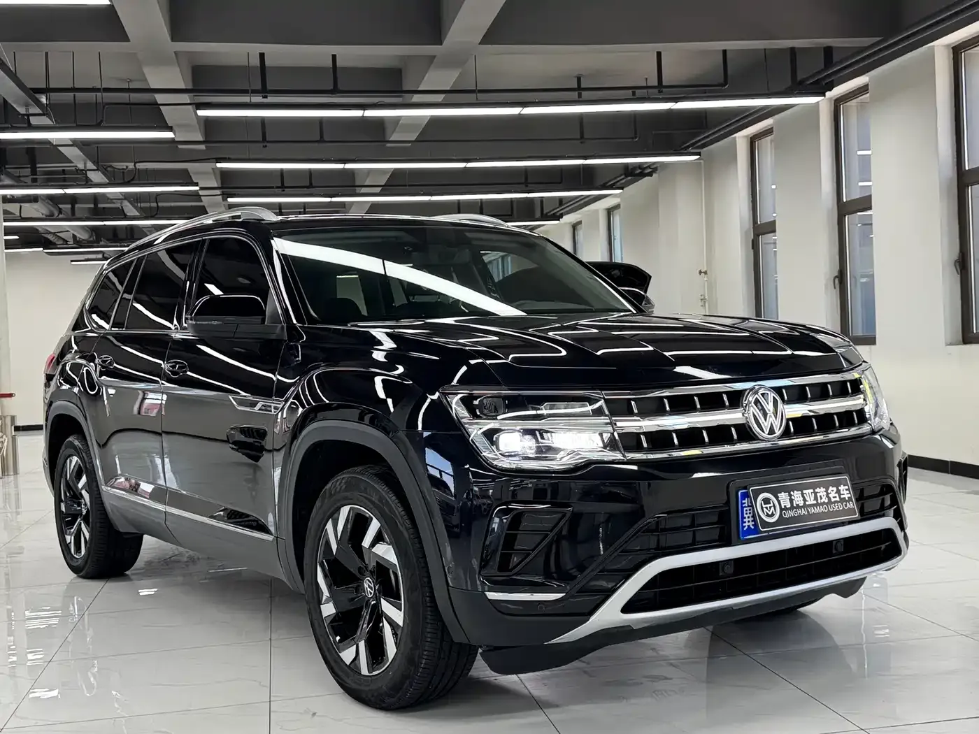 Volkswagen Teramont 380TSI 4WD Premium Luxury Edition 2022 — фото 3