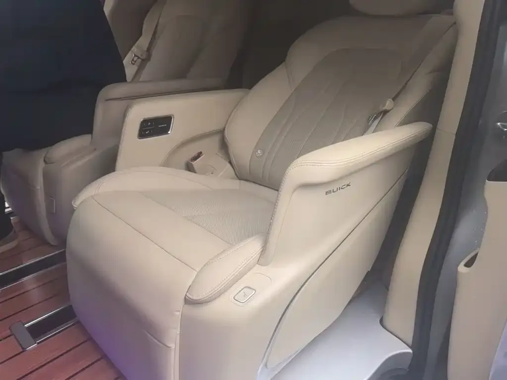 Buick GL8 New Energy Land Honor Premium Edition 7-Seater 2025 — фото 18