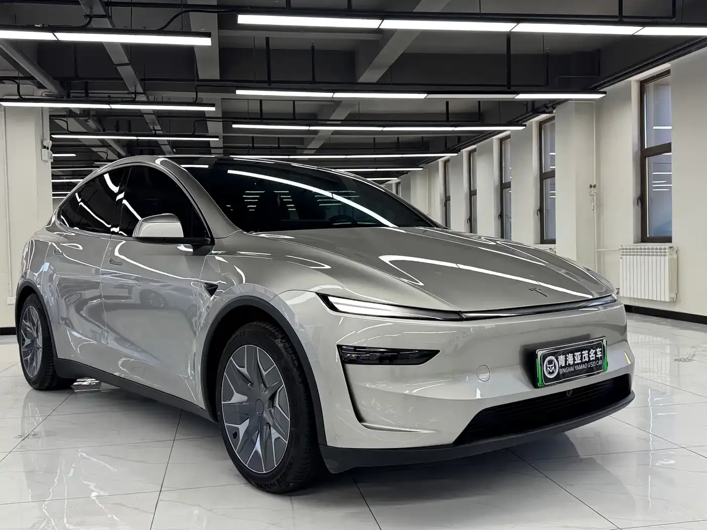 Tesla Model Y L Facelift Long Range AWD 2026 — фото 3