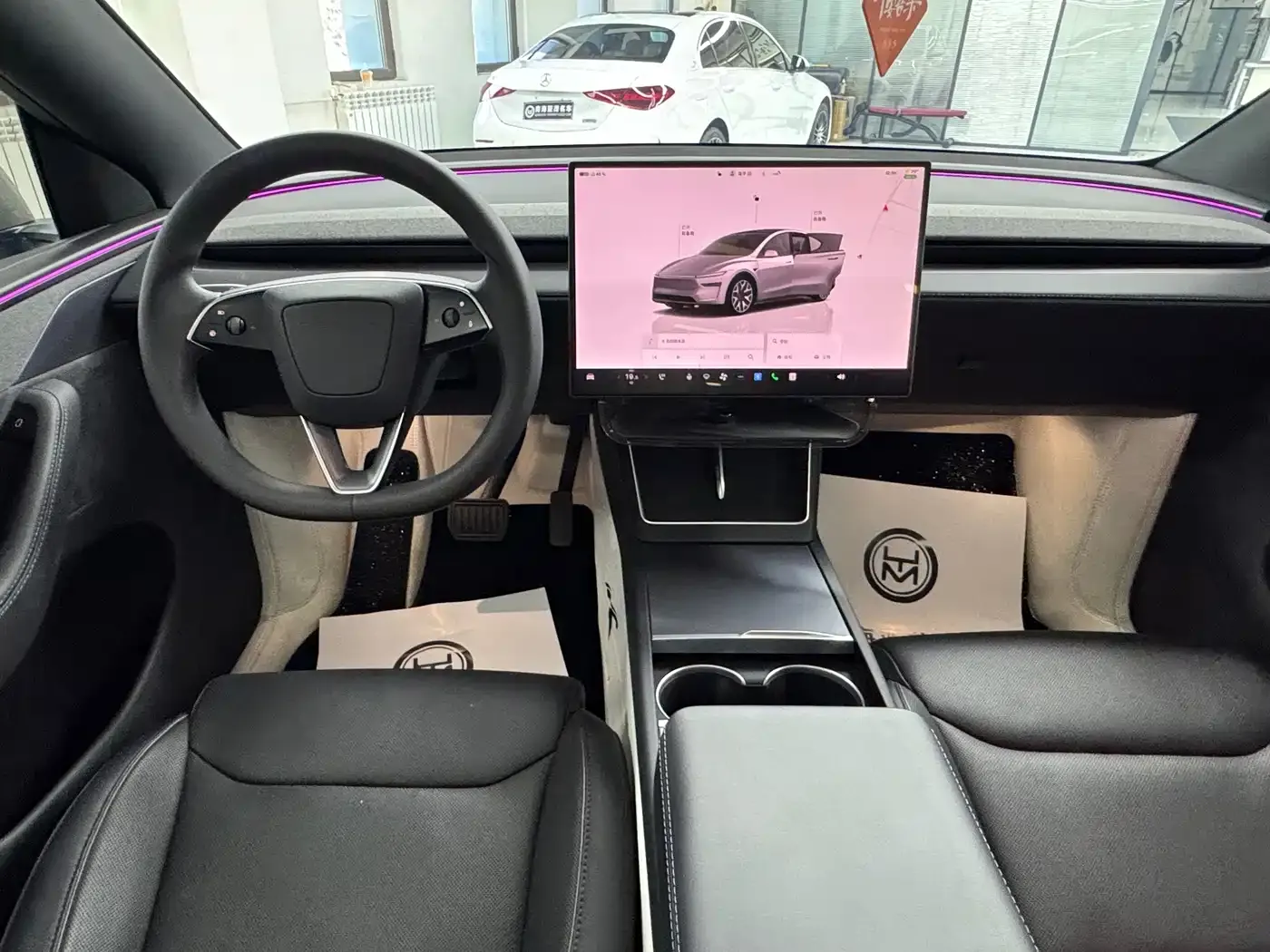 Tesla Model Y L Facelift Long Range AWD 2026 — фото 11