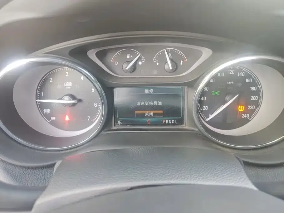 Buick Envision Plus 28T 4WD Elite Type China V 2019 — фото 14