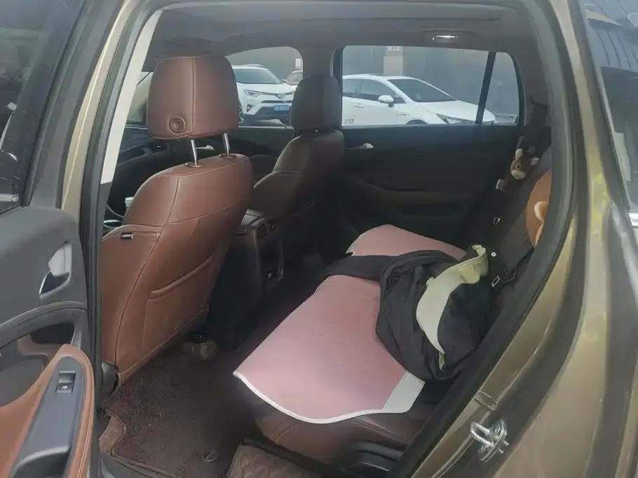Buick Envision Plus 28T 4WD Elite Type China V 2019 — фото 11