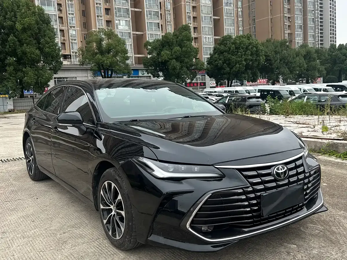 Toyota Avalon 2.0L Progressive Edition 2023