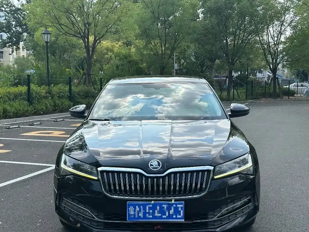 Skoda Superb Facelift TSI330 DSG Comfort 2020