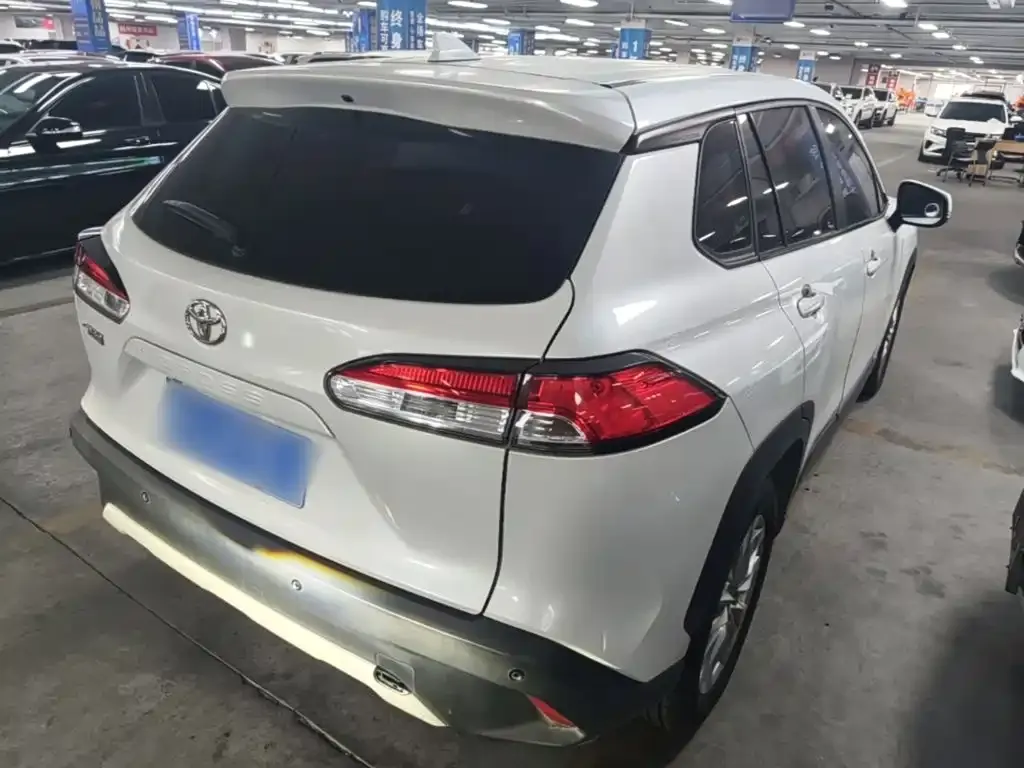 Toyota Corolla Cross 2.0L Pioneer Edition 2022 — фото 7