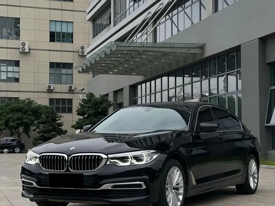 BMW 5 Series 530Li Premium Luxury Package 2019