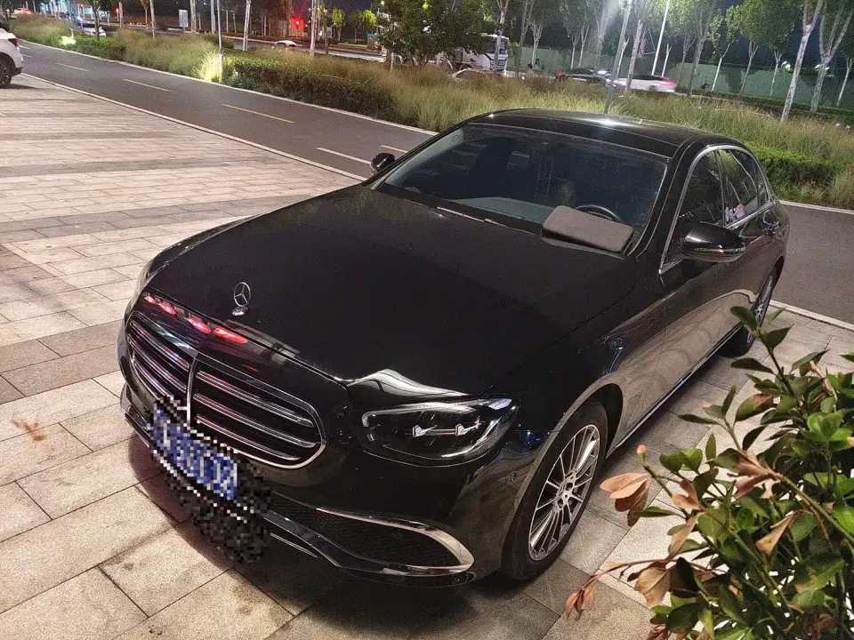 Mercedes-Benz E-Class E 260 L 2023
