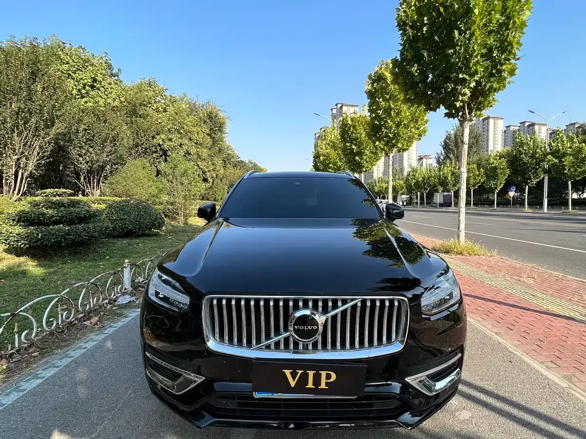 Volvo XC90 B5 Smart Drive Luxury 7-seater 2022