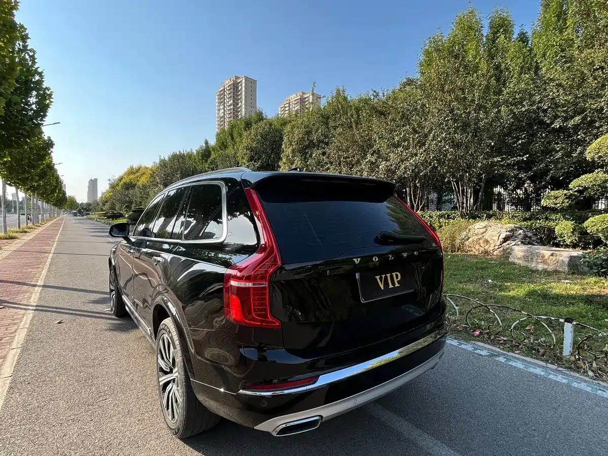 Volvo XC90 B5 Smart Drive Luxury 7-seater 2022 — фото 9