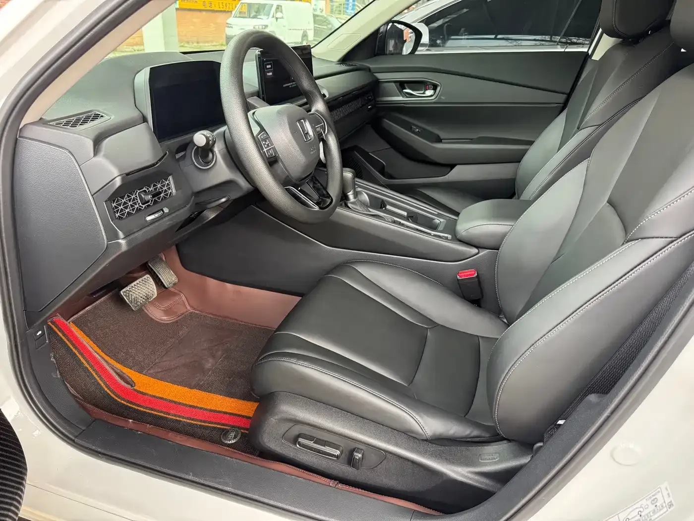 Honda Accord 260TURBO Luxury Edition 2025 — фото 7