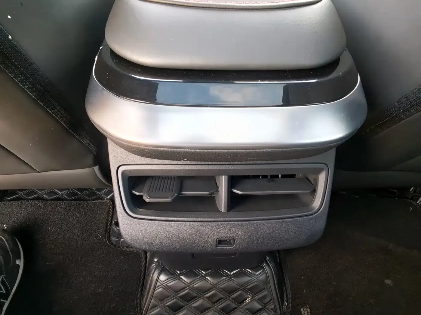 Jetour Dasheng 1.6T DCT King PLUS 2022 — фото 16