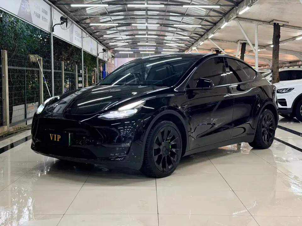 Tesla Model Y Long Range All-Wheel Drive Edition 2023