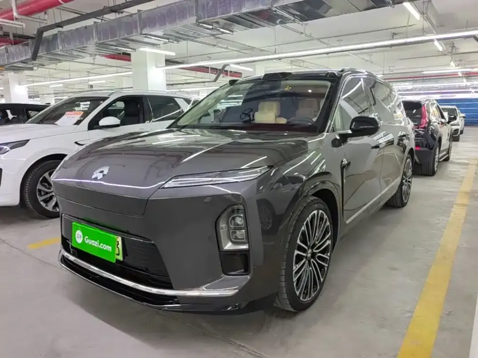 NIO ES8 Base Model 2025