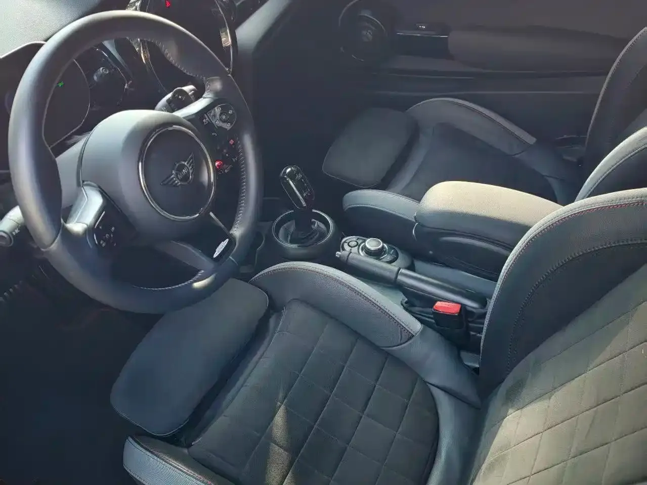 Mini JCW 2.0T JOHN COOPER WORKS ALL-IN 2023 — фото 4