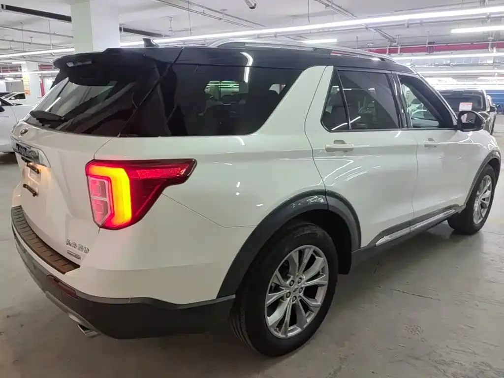 Ford Explorer EcoBoost 285 AWD Trend Edition 7-Seater 2021 — фото 7