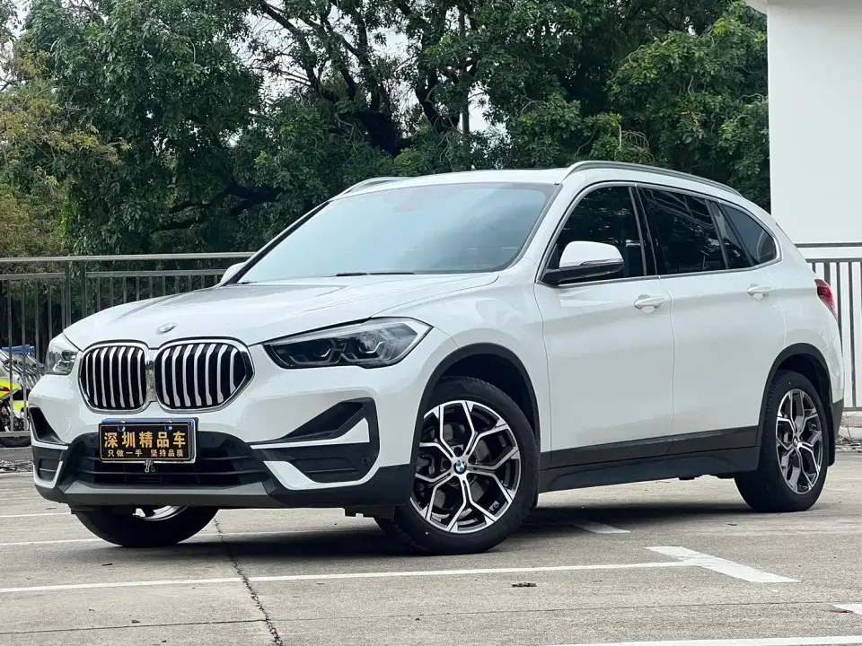 BMW X1 sDrive25Li Leading 2022