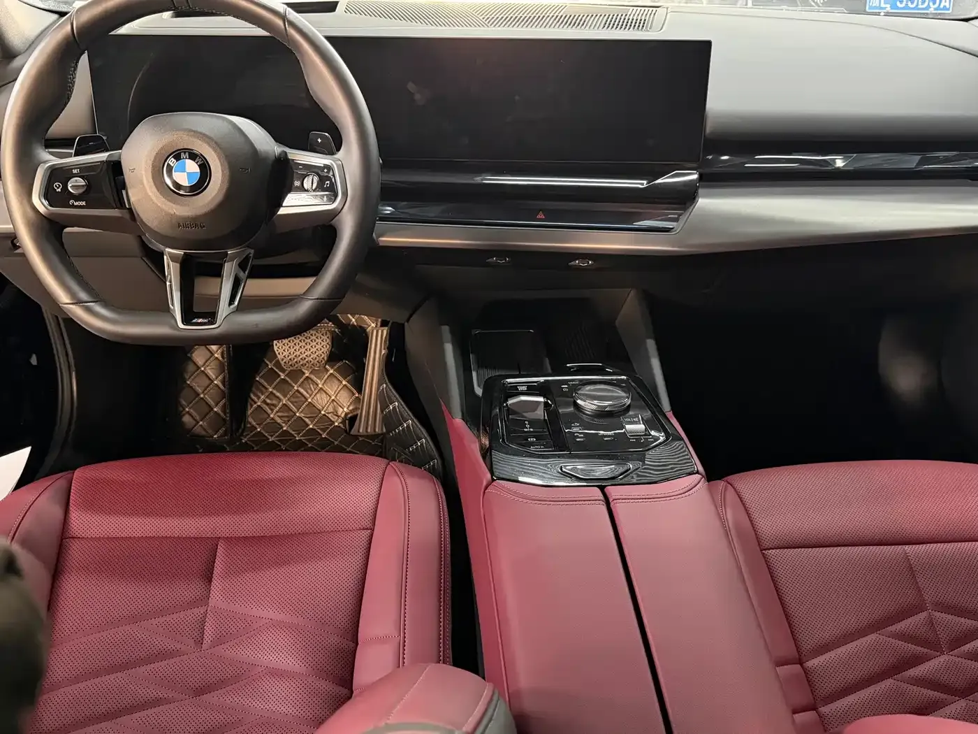 BMW 5 Series 530Li Exclusive Luxury Package 2026 — фото 7
