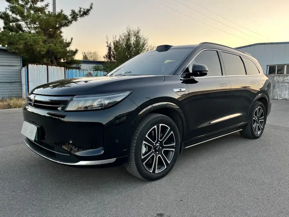 AITO Wenjie AITO M7 1.5T Smart Drive 4WD Ultra 5-seater 2024
