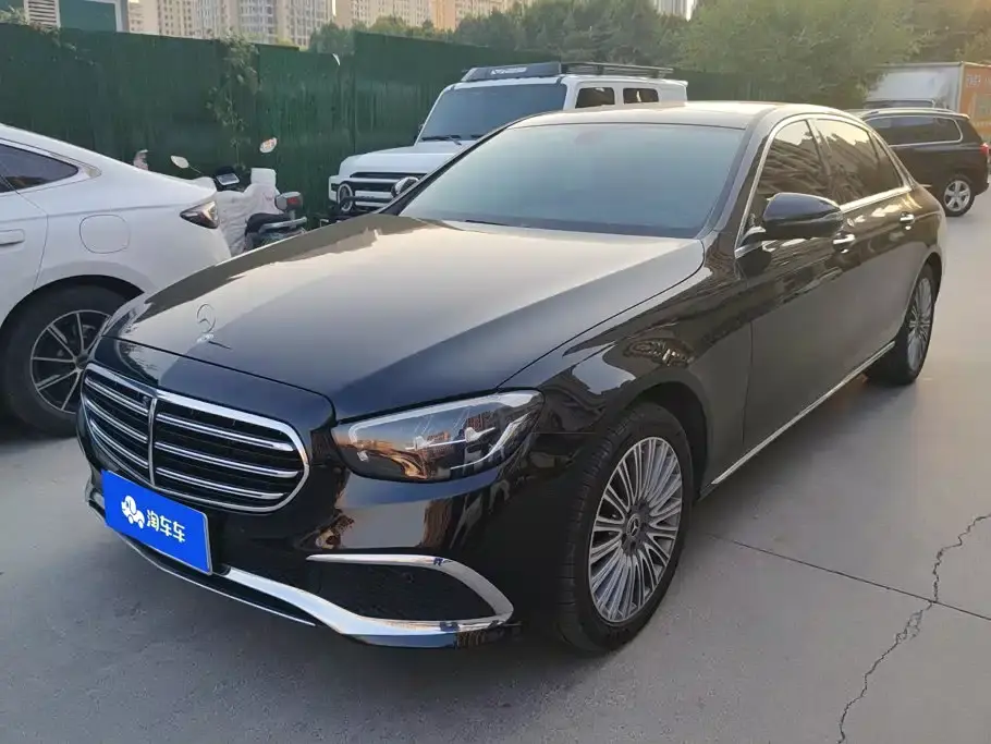 Mercedes-Benz E-Class Facelift E 300 L Luxury Style 2022