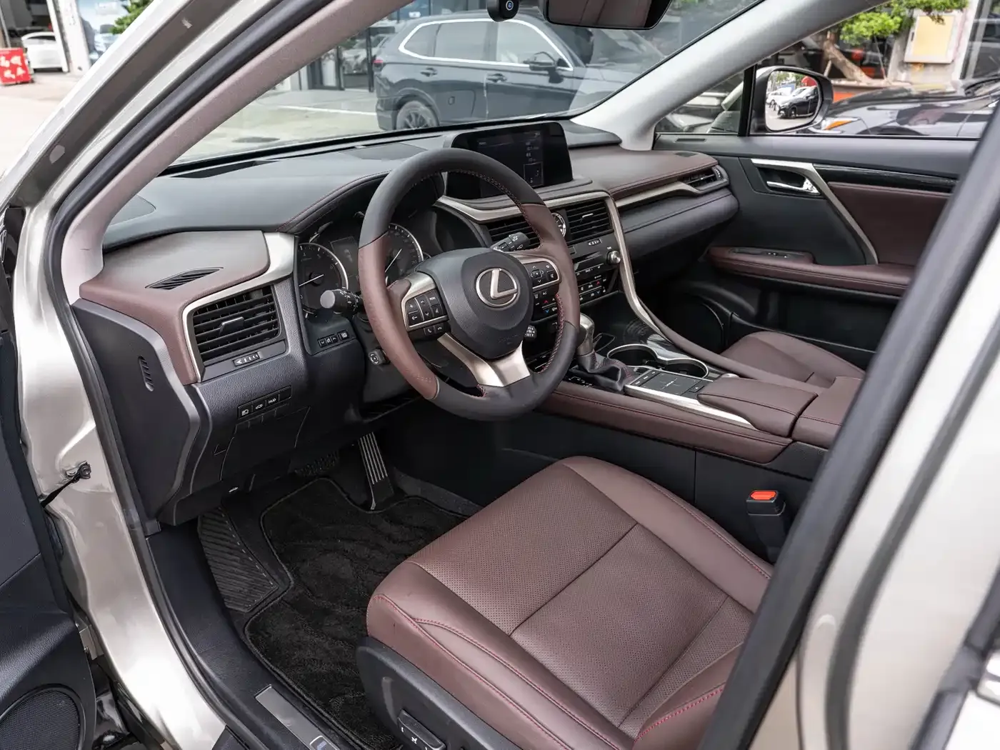 Lexus RX Facelift 300 2WD Elite Edition 2020 — фото 9