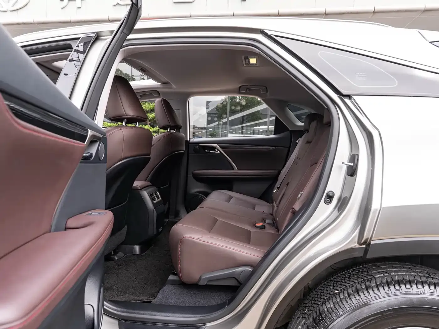 Lexus RX Facelift 300 2WD Elite Edition 2020 — фото 10