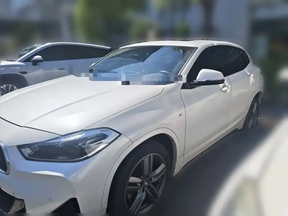 BMW X2 sDrive25i Leading M Sport Package 2021